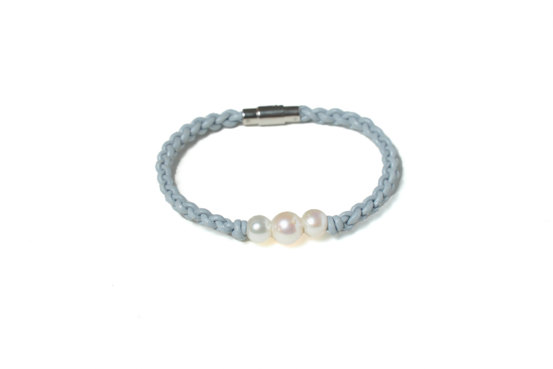Jilly ~ Pearls &amp; Leather Bracelet