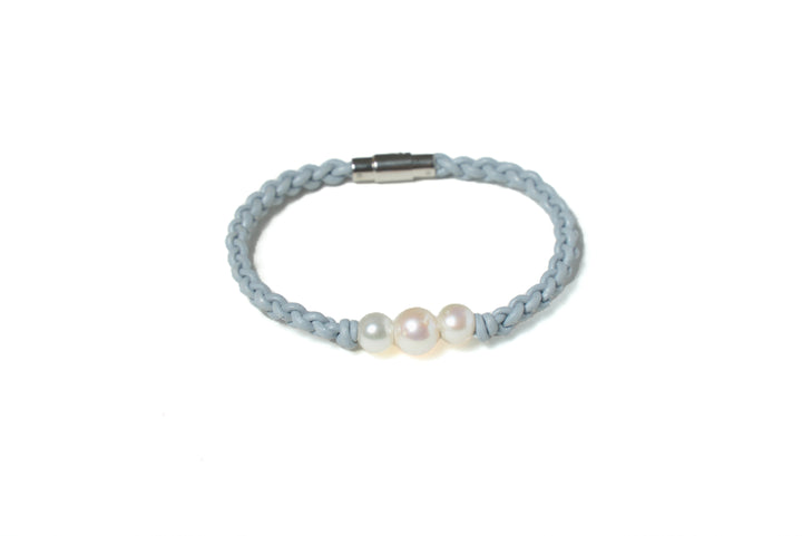 Jilly ~ Pearls &amp; Leather Bracelet