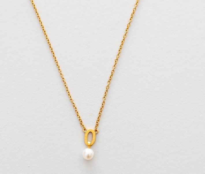 Asher Pearl Earrings