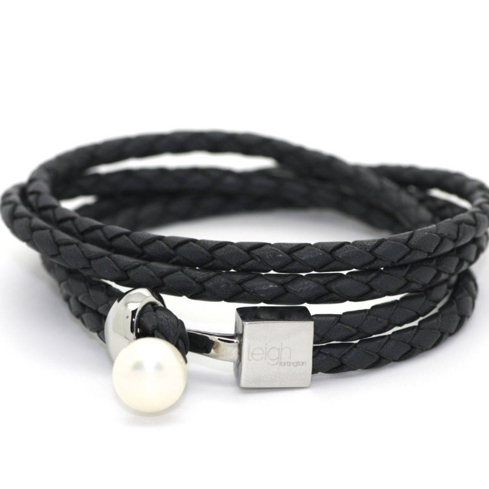 Veronica Pearl &amp; Leather Wrap / Choker